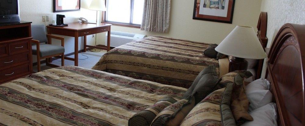 Shawano Four Seasons Resort エクステリア 写真