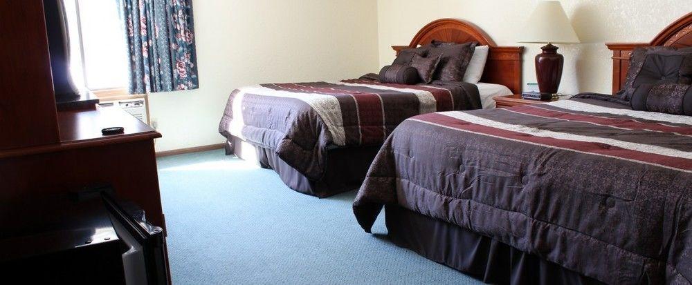 Shawano Four Seasons Resort エクステリア 写真