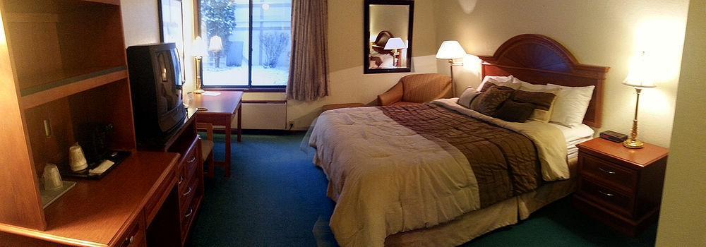 Shawano Four Seasons Resort エクステリア 写真