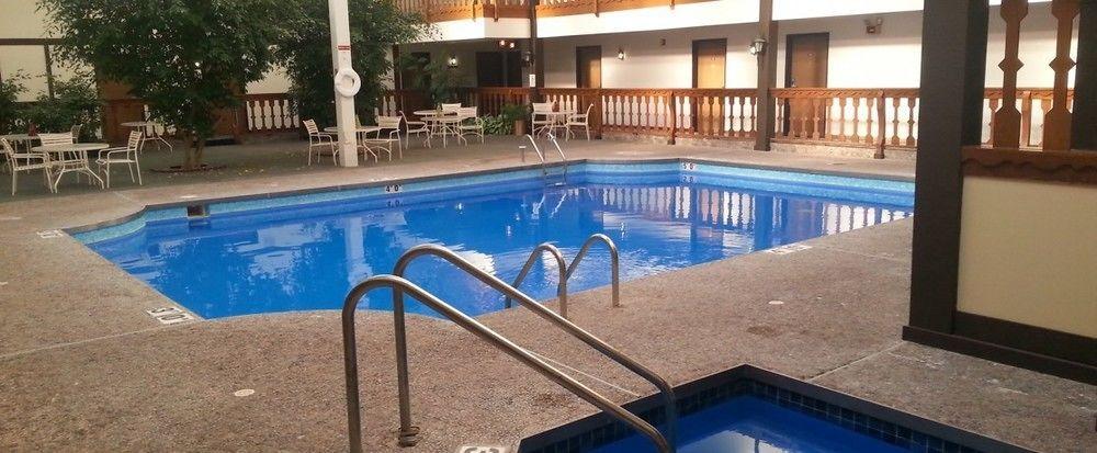 Shawano Four Seasons Resort エクステリア 写真
