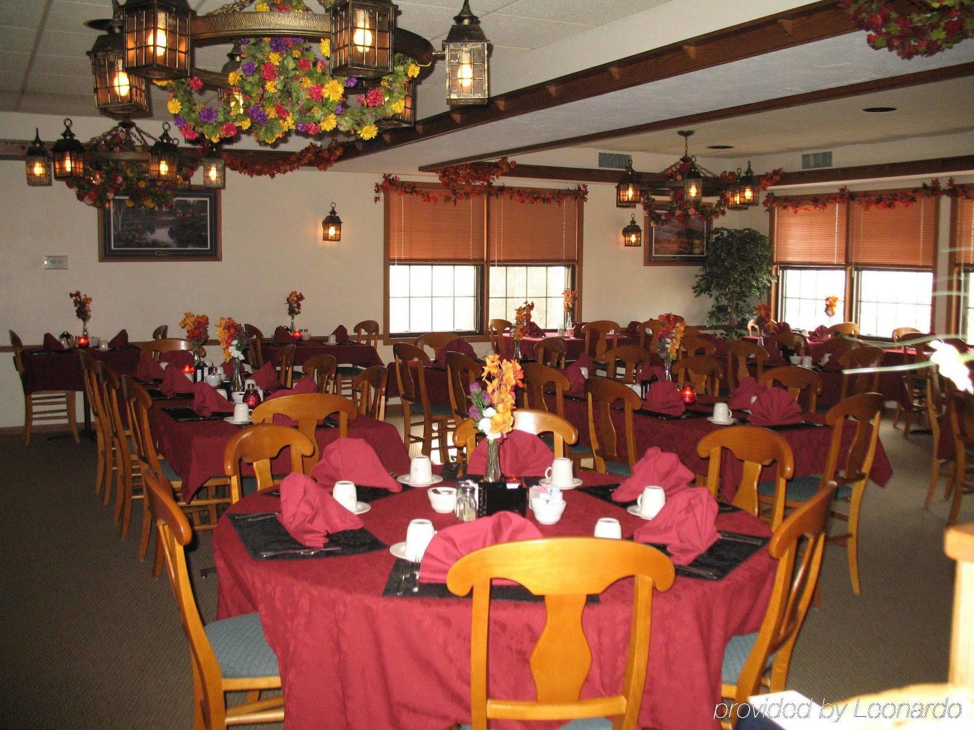 Shawano Four Seasons Resort レストラン 写真