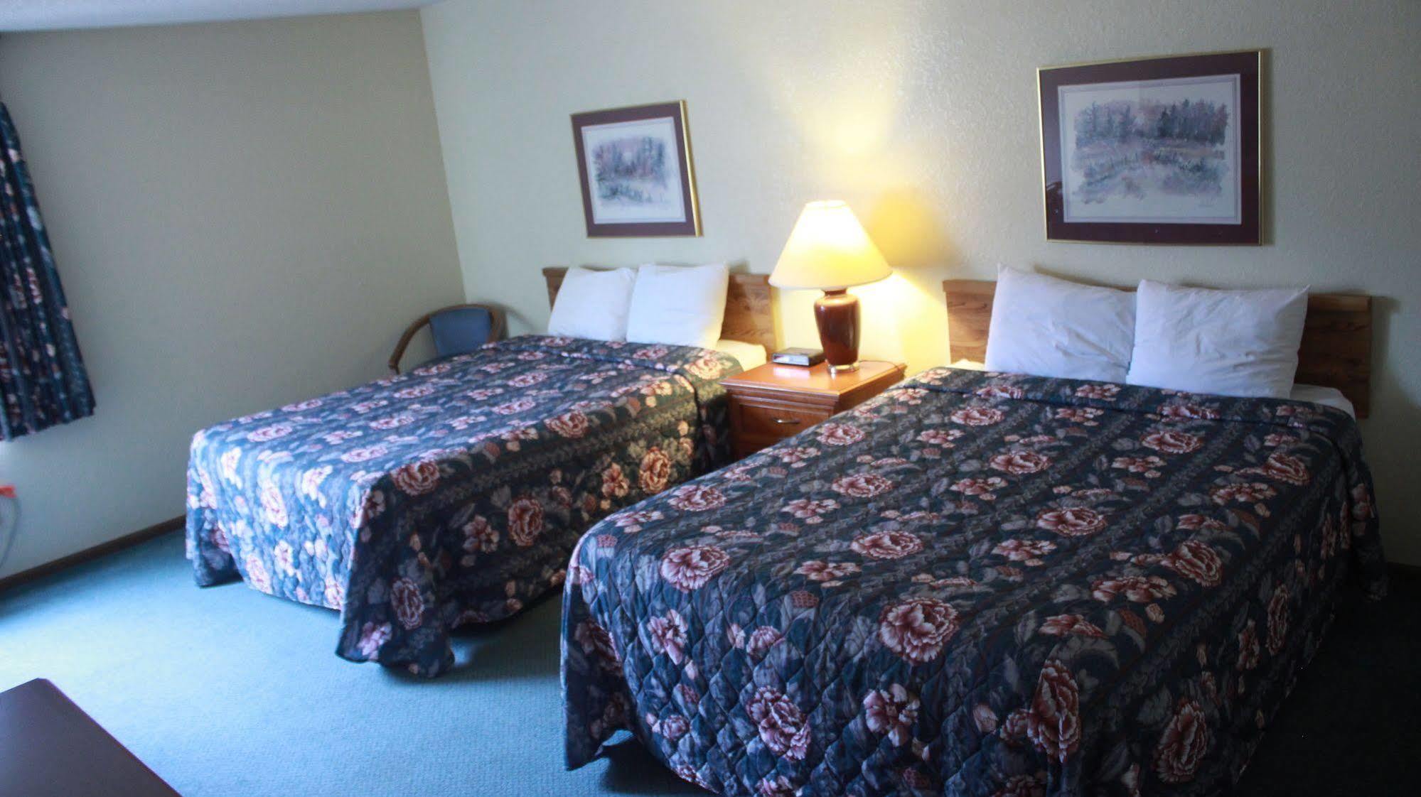 Shawano Four Seasons Resort エクステリア 写真